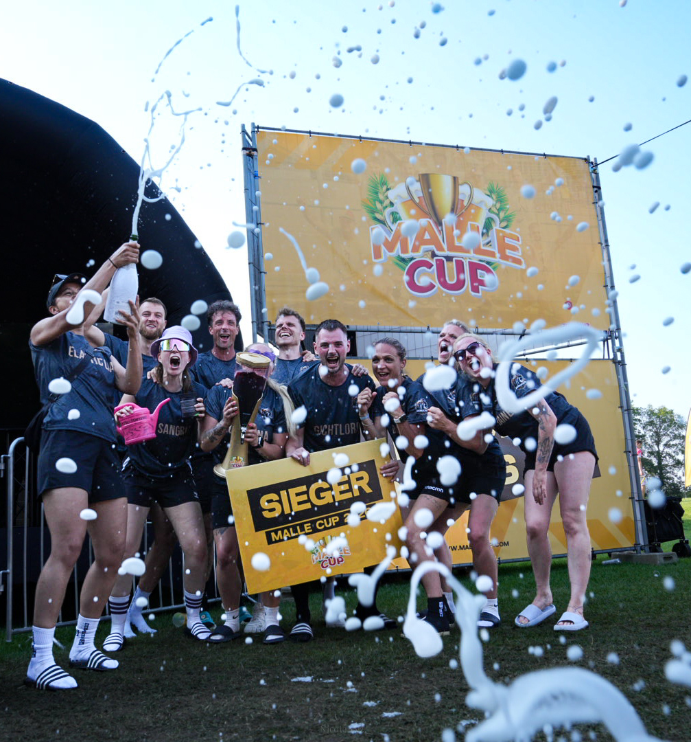 HAPPY HOUR & SIEGEREHRUNG beim Malle Cup